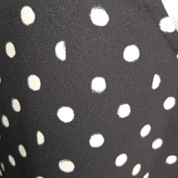 Lane Bryant Hi Lo Black Polka Dot V-neck Sleeveless Tank Top Blouse Size 24 - Picture 4 of 6